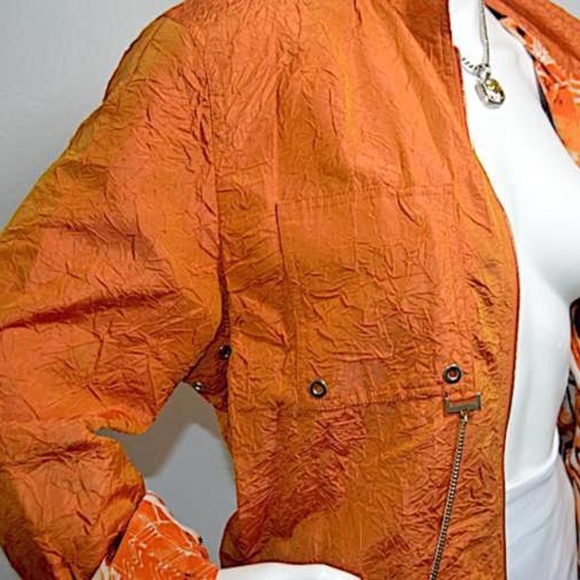 Escada Orange Cringed Silk Bomber Jacket – Size 10 (M) | Made in Germany 🇩🇪 - Picture 9 of 9